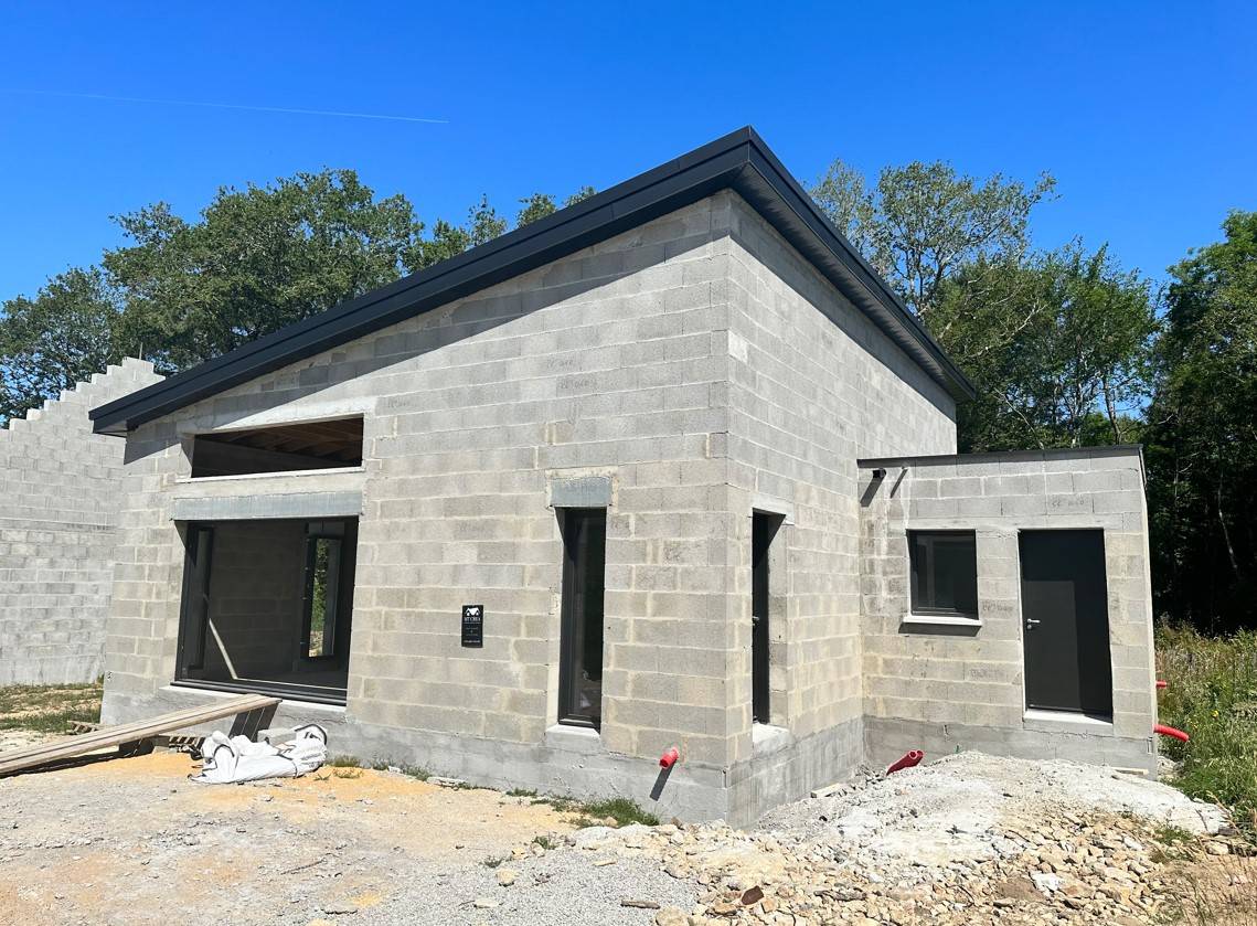 Construction d’une maison individuelle sur la commune de Cleguer (15)