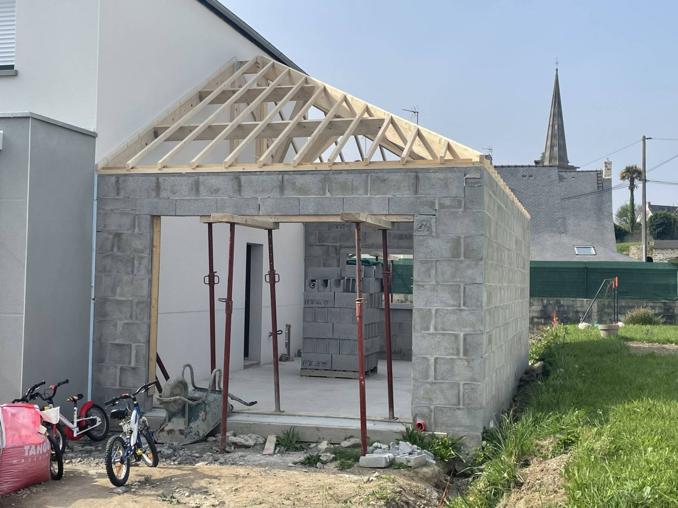 Garage sur la commune de Nostang (10)