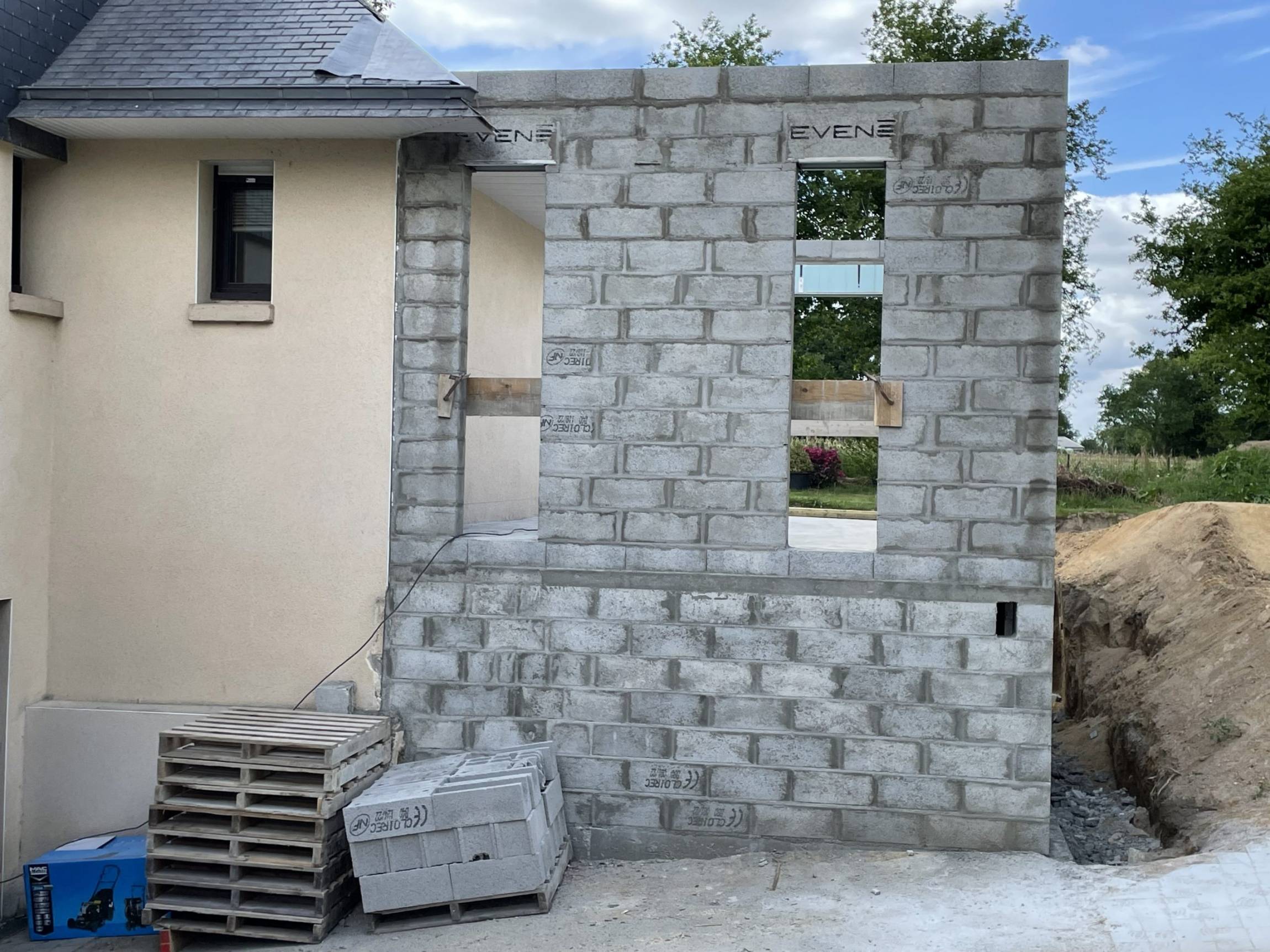 2 Extensions sur la commune de Ploeren (35)