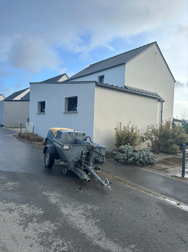 Garage sur la commune de Grand Champ (3)